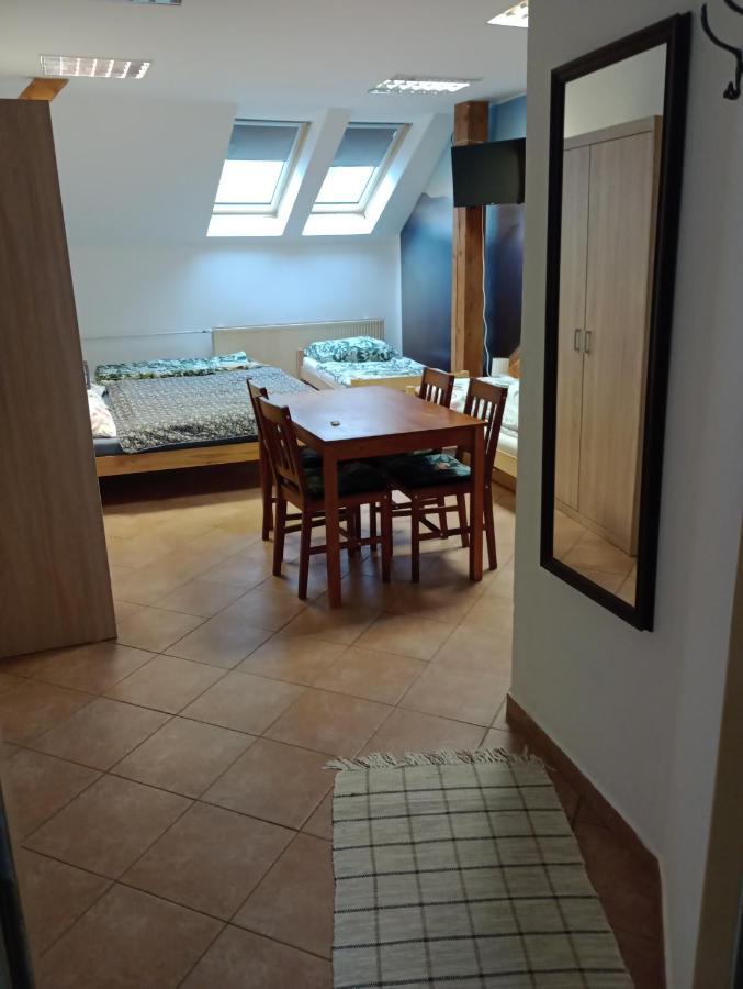 Gran Hostel Banská Bystrica Esterno foto